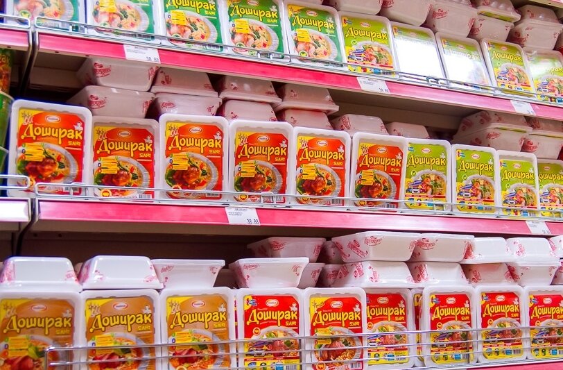 огромный выбор лапши в магазинах (фото из открытых источников для иллюстрации)