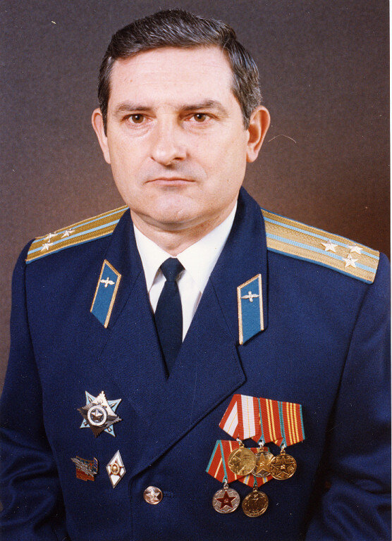 Полковник Сапожников. Мой учитель по автоматизированным системам управления.