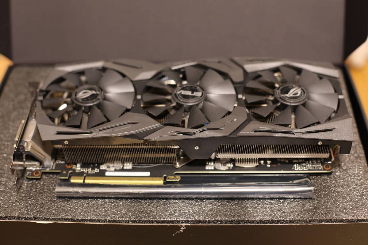 Видеокарта 1080 ti