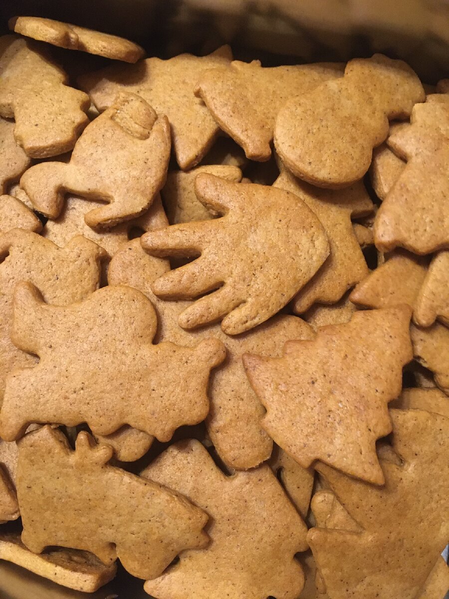 Традиционные рождественские пряники в нашей семье. Фото автора.