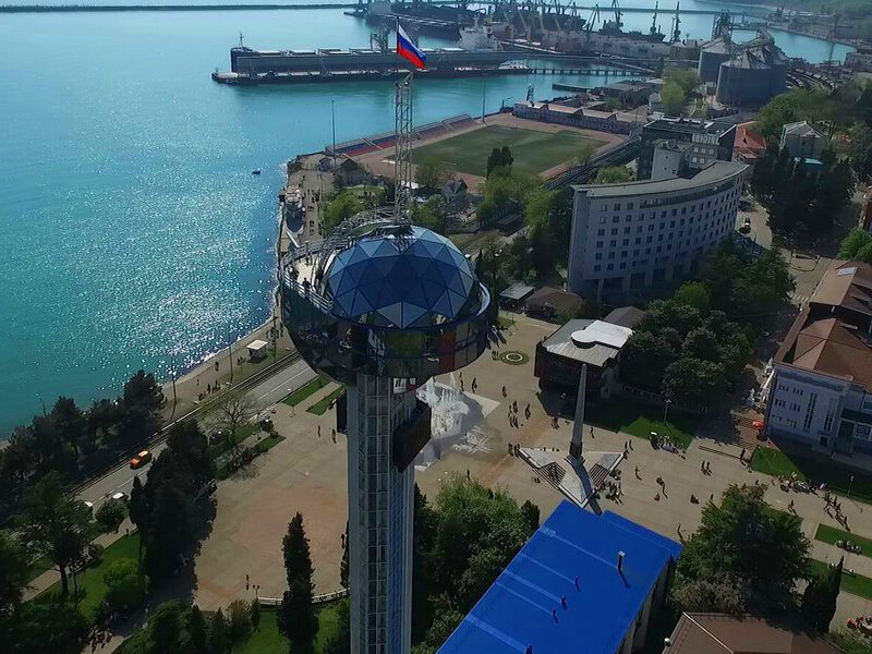 Набережная г. Туапсе и портовая башня