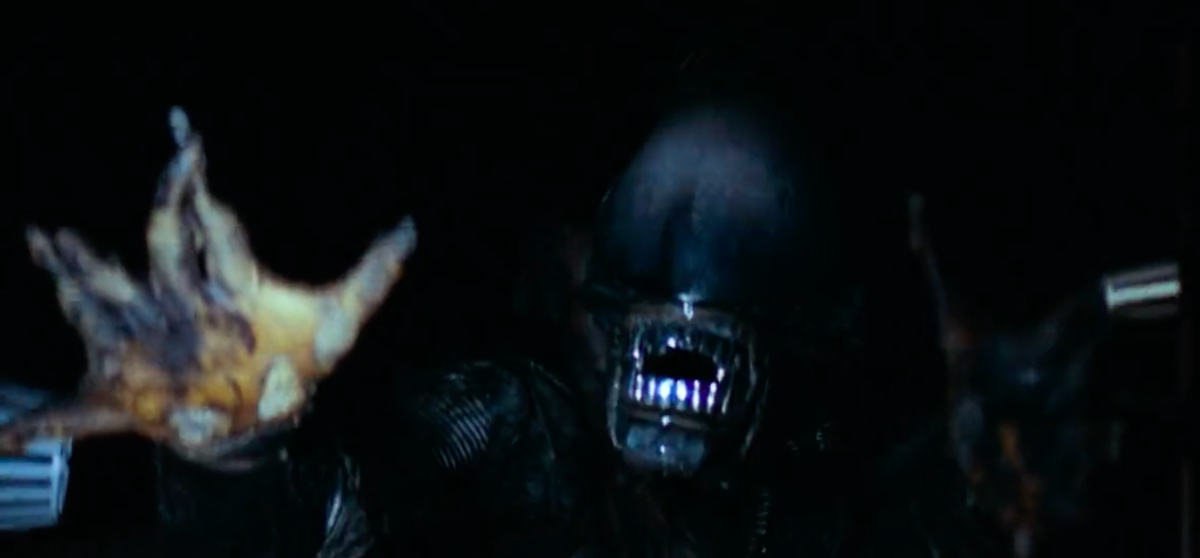 Чужие из фильмов — планировались к использованию, как биологическое оружие. Но эффективнее были бы микроорганизмы