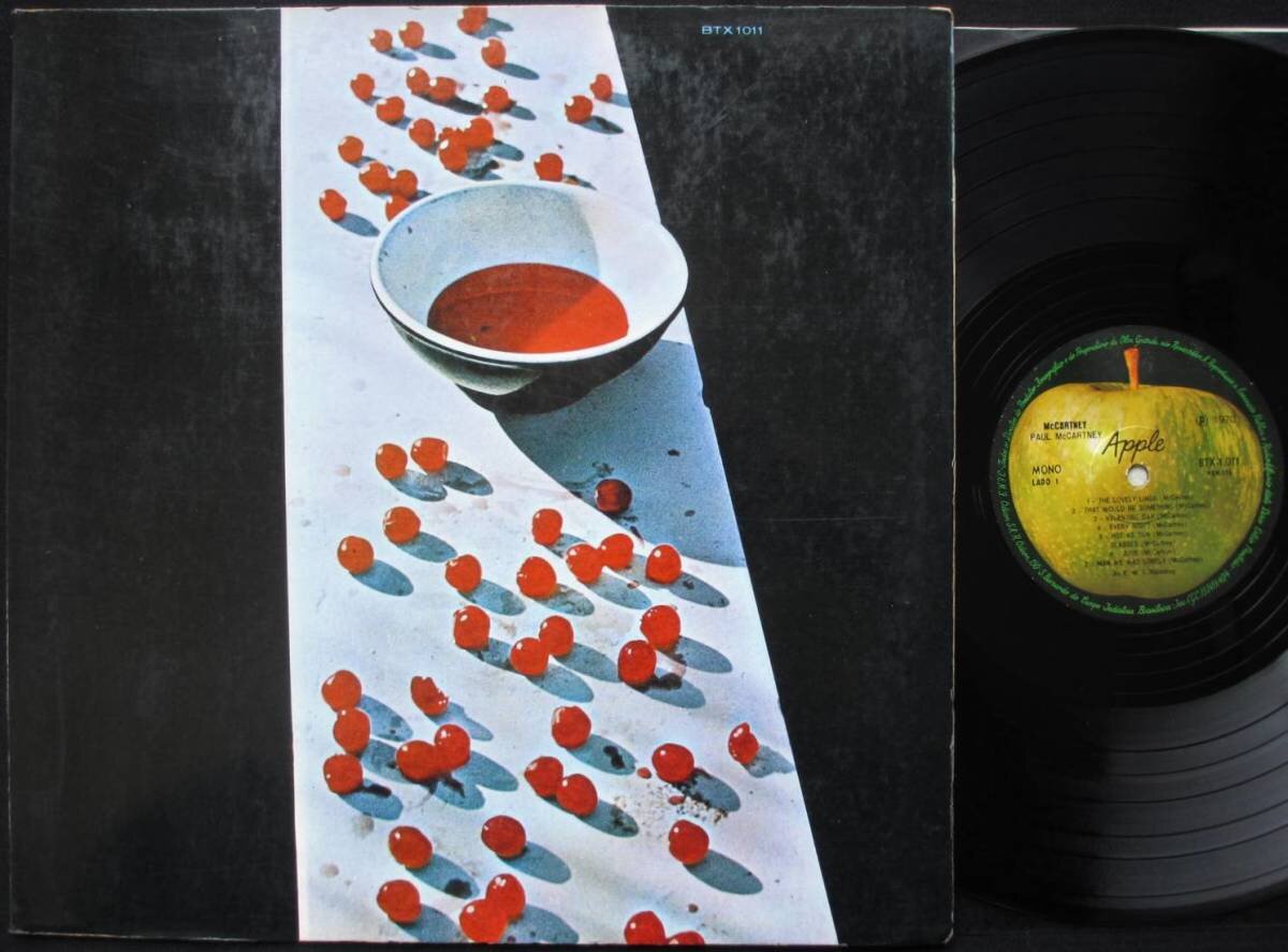 McCartney с вишнями