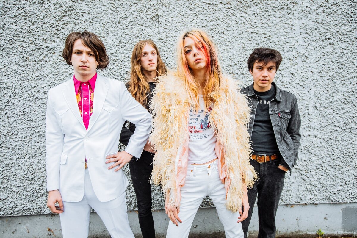 Starcrawler: правильные аккорды от потомков Вудстока | rockanews | Дзен