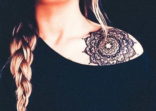 Та самая фотография  татуировки, которую я увидела 5 лет назад