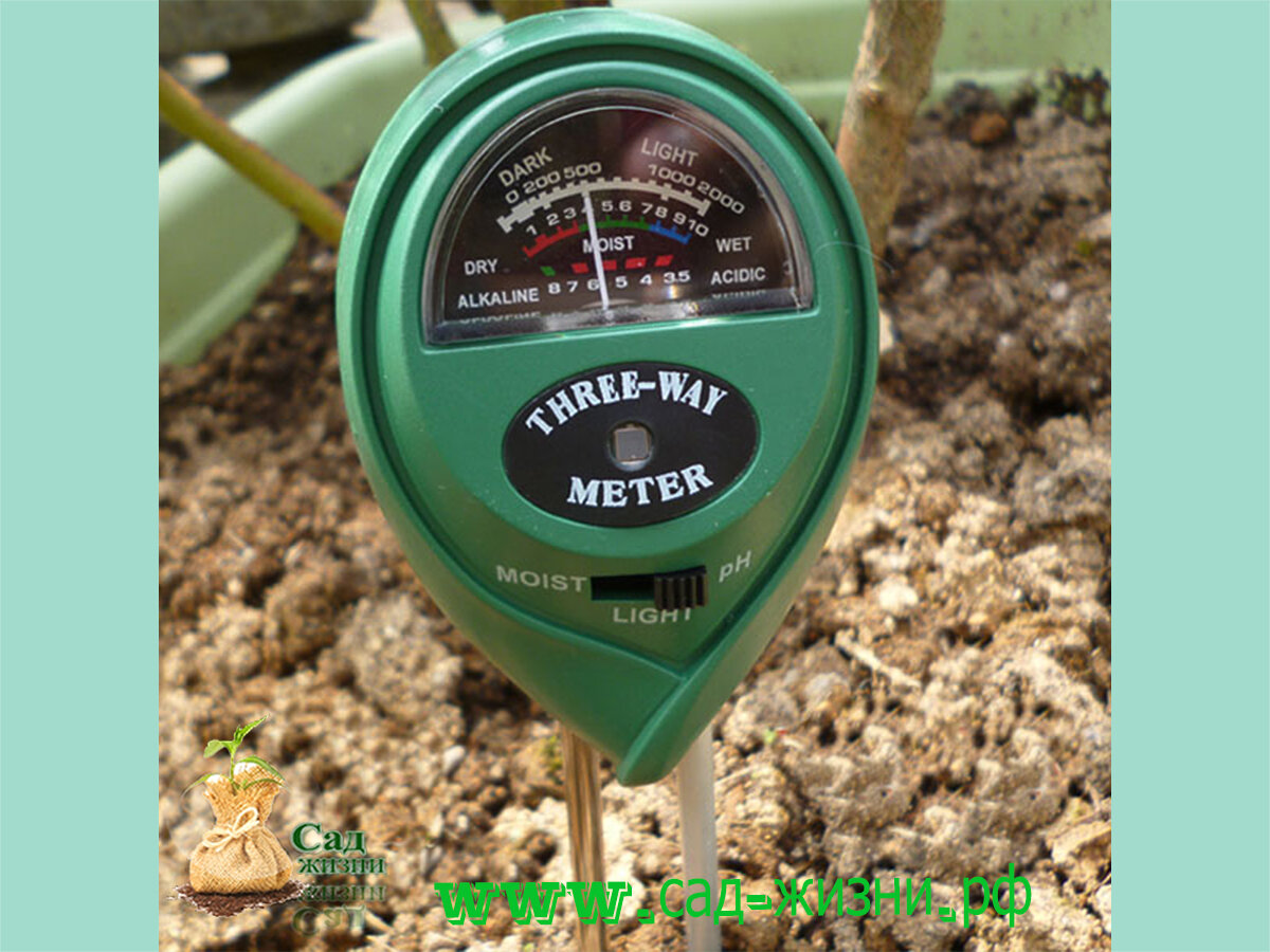 Измеритель влажности кислотности почвы. Измерение кислотности почвы прибор ph метр. Прибор измеритель влажности почвы. Измеритель кислотности soil тестер s 1. Прибор для измерения влажности почвы greengo.
