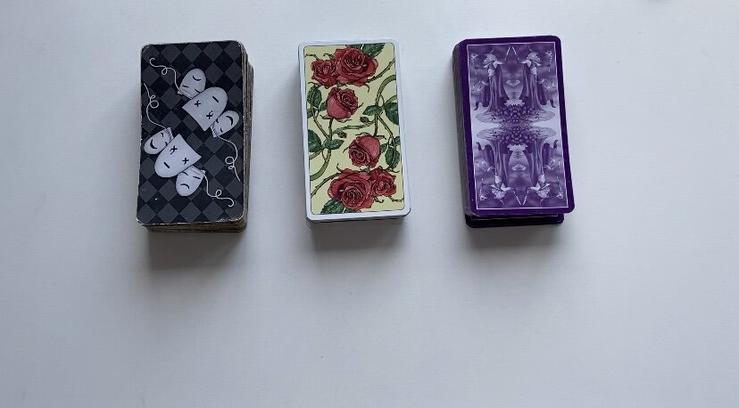 Какая мысль сводит его с ума Гадание онлайн. Фото автора 