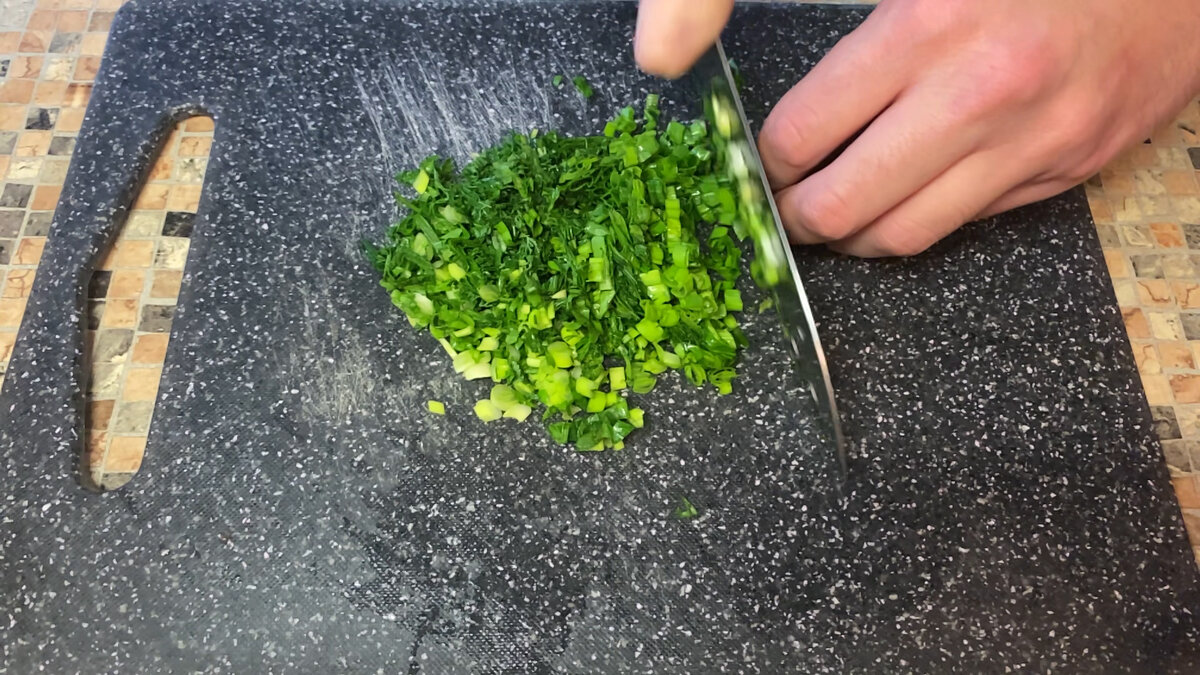 Готовлю рис «по-особому»: одна сковорода, пара продуктов и полноценный ужин готов.