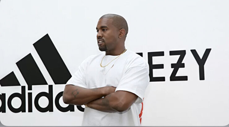 Канье Уэст на пресс-конференции после подписания контракта с Adidas