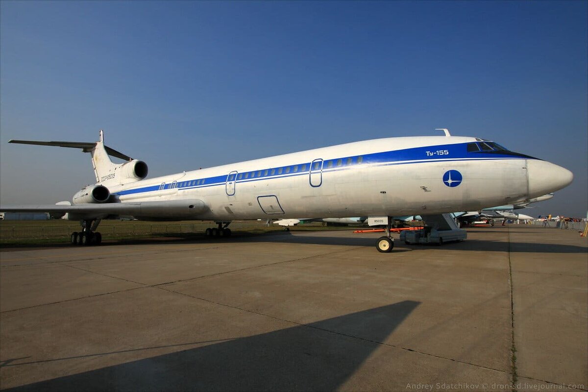 Советский водородный самолёт Ту-155