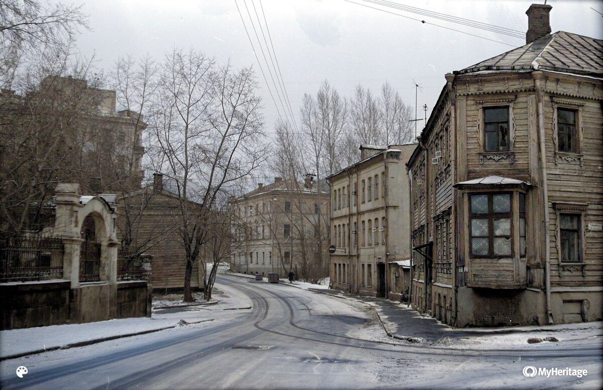 Москва, которой нет. Цветные снимки исчезнувшей деревянной и малоэтажной  Москвы | Now&Then Russia | Дзен