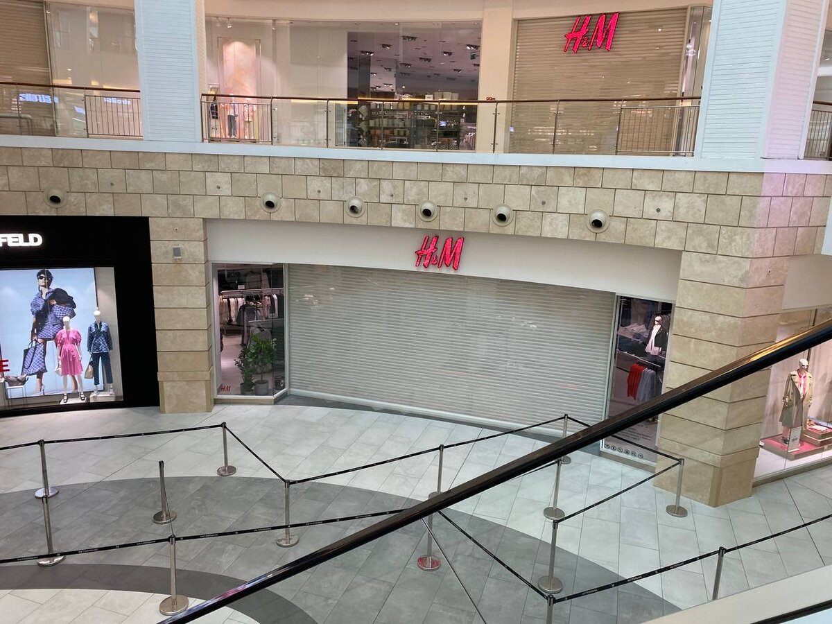 H&M. 04.08.2022