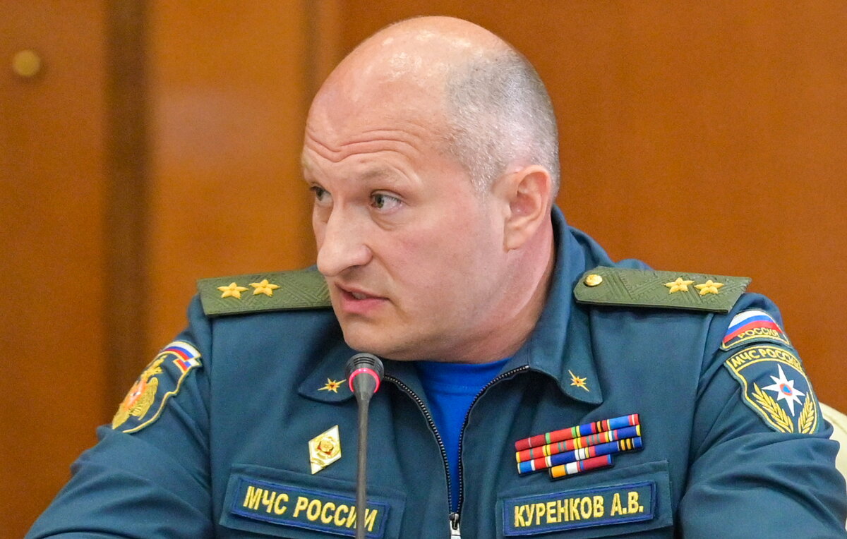    Глава МЧС России Александр Куренков  Александр Астафьев/ТАСС