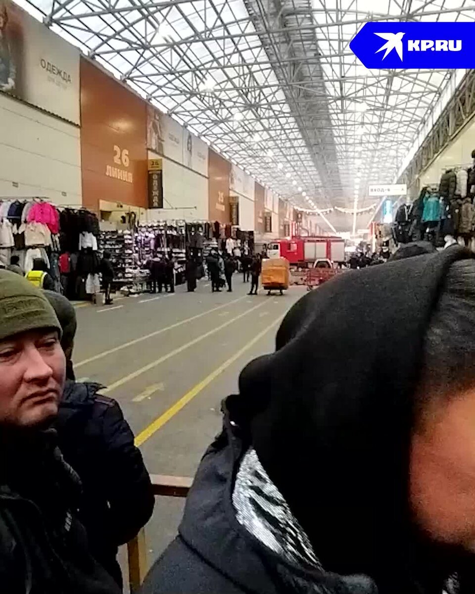Драка на садоводе сегодня. Садовод рынок. Садовод рынок в Москве. На рынке. Садовод вещевой рынок Москва.