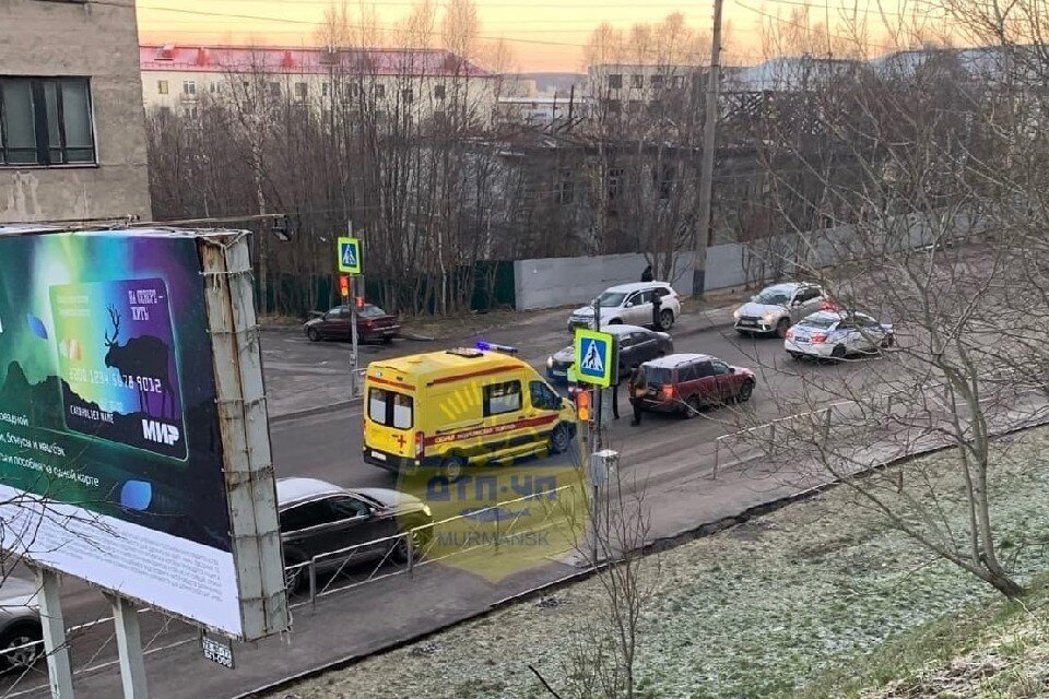     Все обстоятельства происшествия устанавливаются. Фото: vk.com/murmansk_dtp