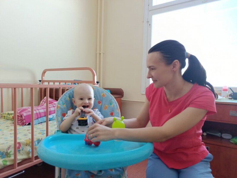   Врачи детской больницы Нижневартовска спасли малыша с редкой аномалией развития