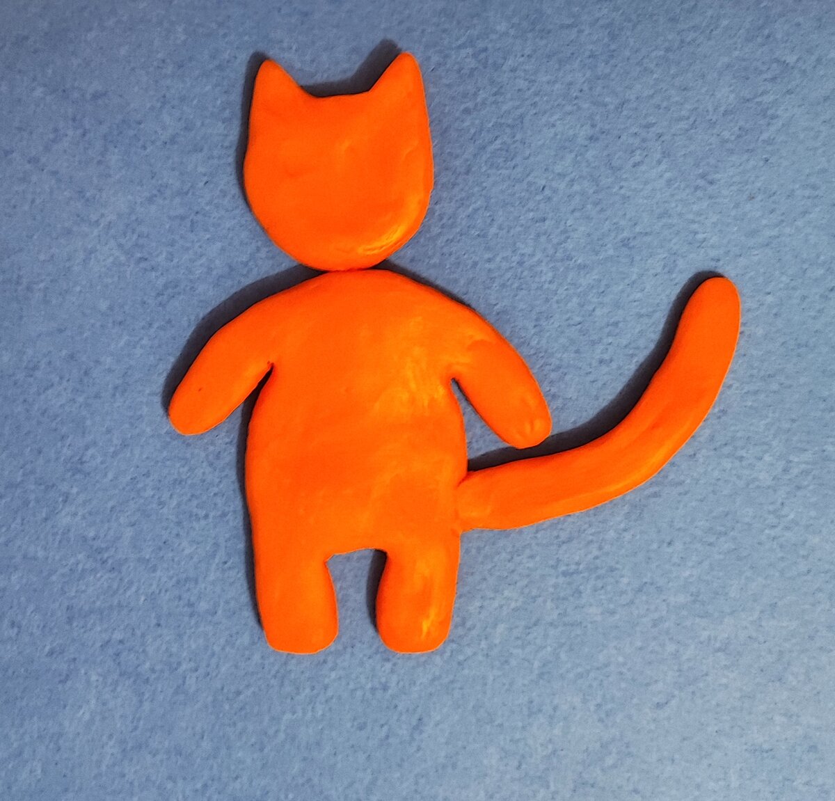 Кот из пластилина