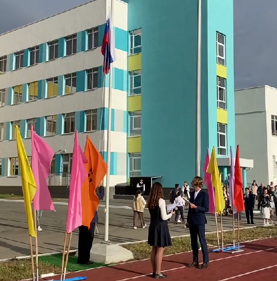    Денис Паслер: Особенный День знаний в Южном. Открыла двери новая школа Кристина Просвиркина