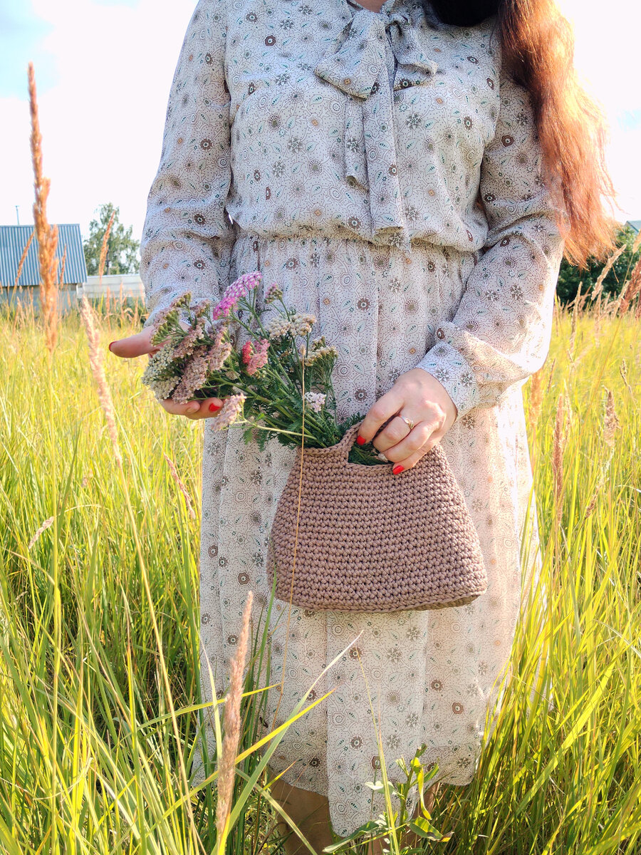 Вот такая мини-сумка получилась у меня по этому мастер-классу