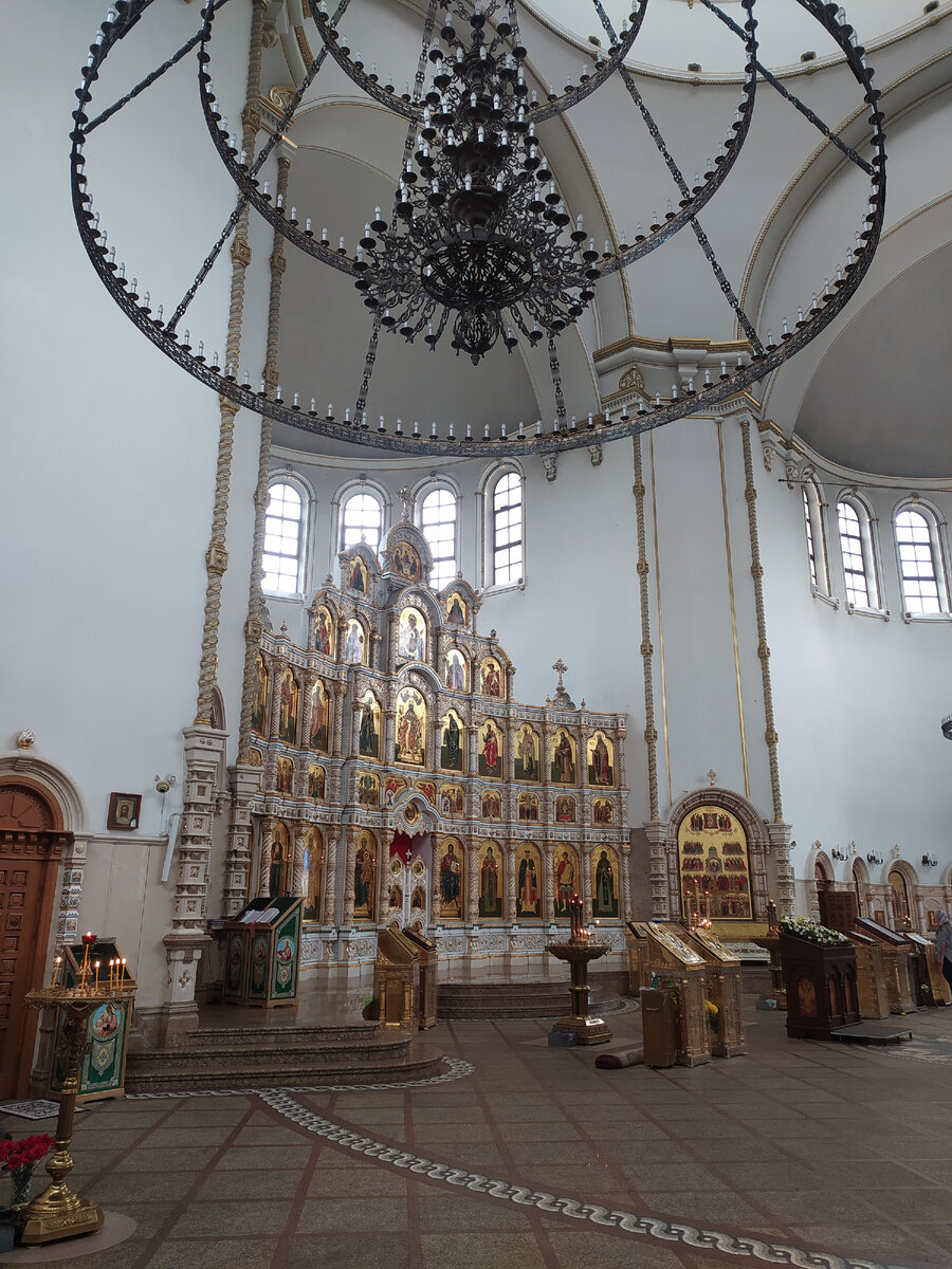 Храм Троицы Живоначальной на Борисовских прудах /фото автора