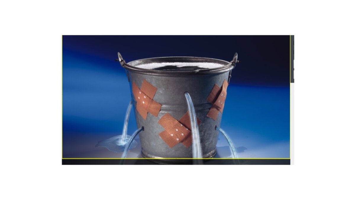 Солнечная батарея, перерабатывающая солнечную энергию в ток, подобна дырявому ведру - большая часть солнечного излучения не перерабатывается