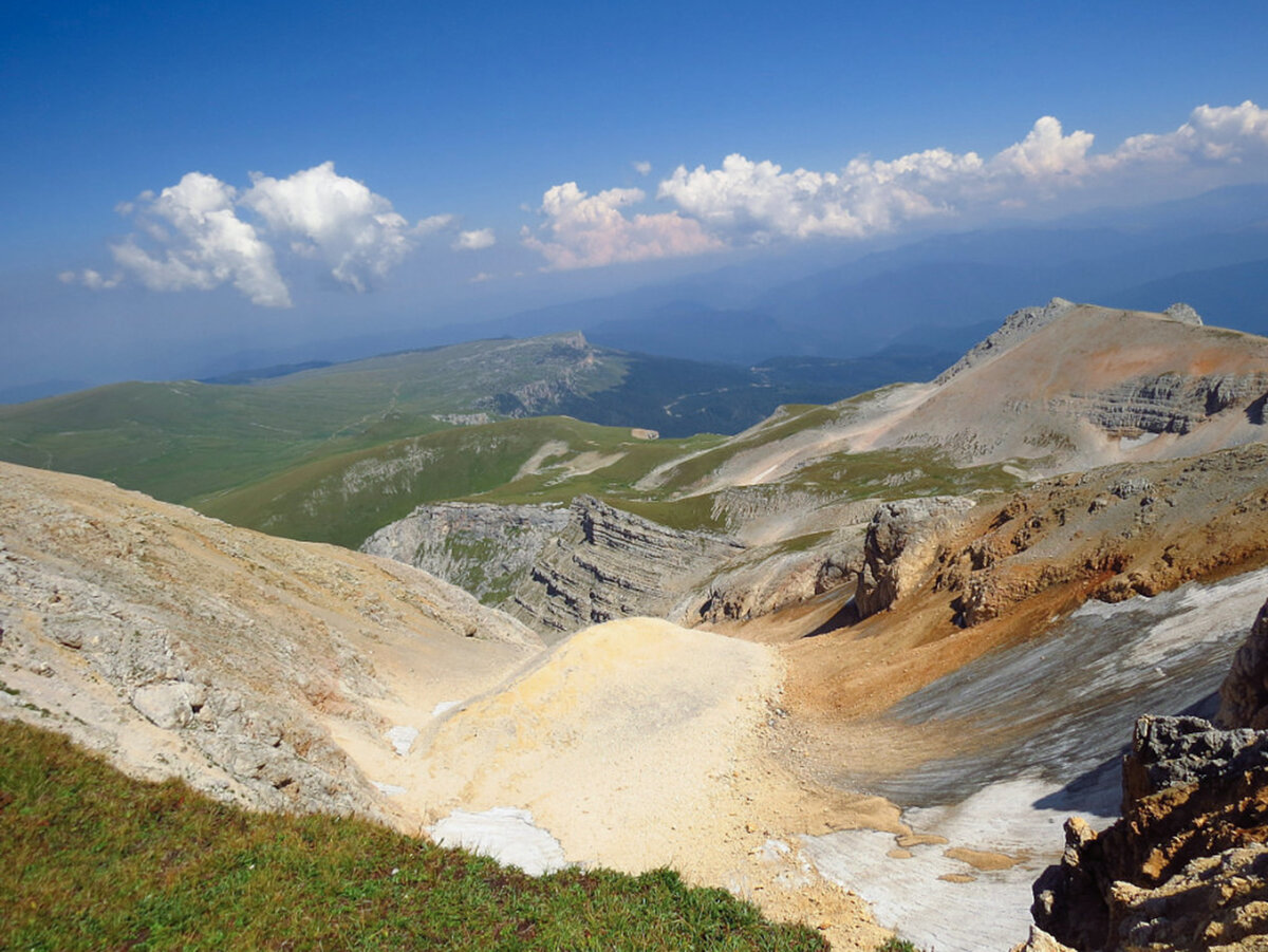 Оштен Лагонаки осень