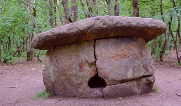 Шапсугский дольмен, Краснодарский край