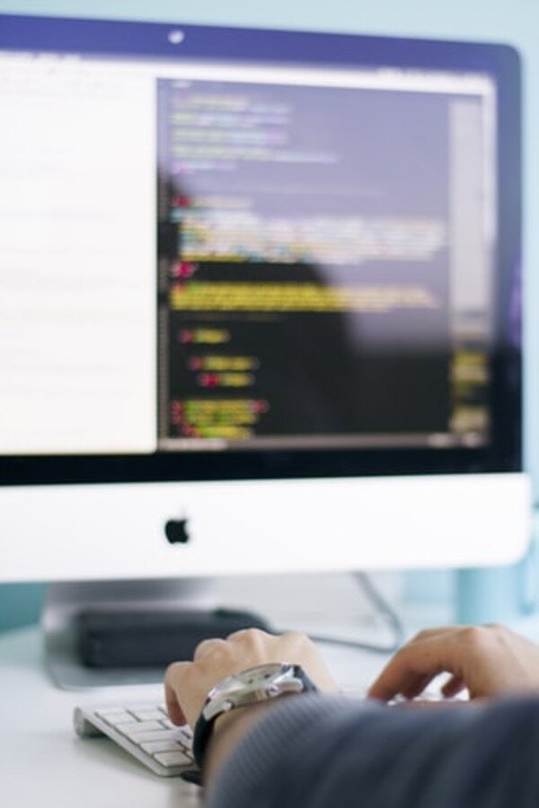 https://unsplash.com/photos/ZYb_fGvNndA