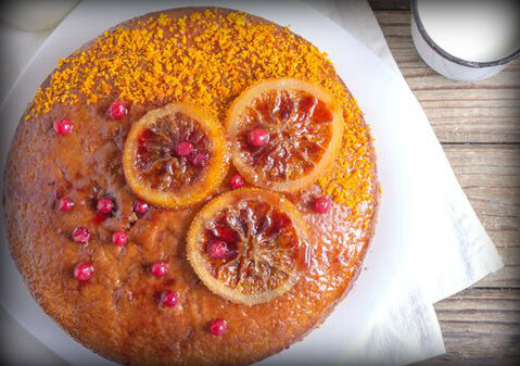 "Апельсинка". Вкусный и нежный пирог с дольками апельсина, цедрой и семенами граната