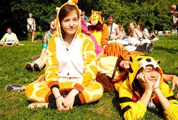 В пижаме кигуруми удобно и на улице и дома!