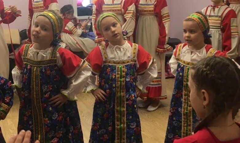 Дарья по центру