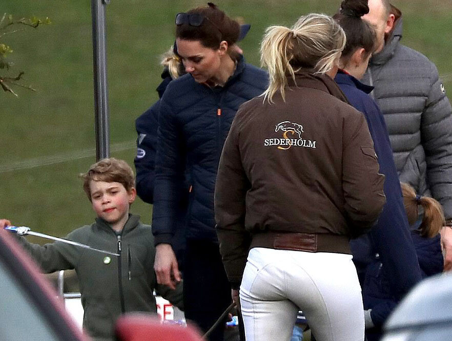 Кейт Мидлтон с детьми/РА