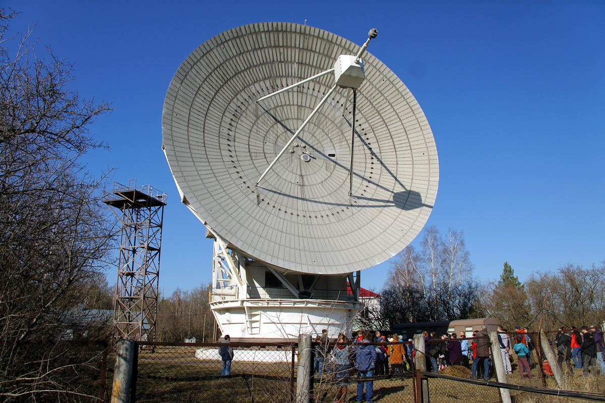 RT-22 — Радиотелескоп с тарелкой 22 метра. (www,wikipedia.org)