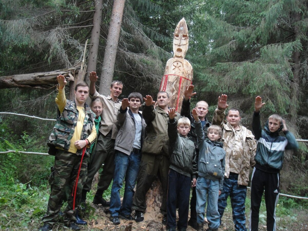 Бывший язычник. Языческие секты. Нацисты родноверы. Неоязычники нацисты. Современное язычество в России.