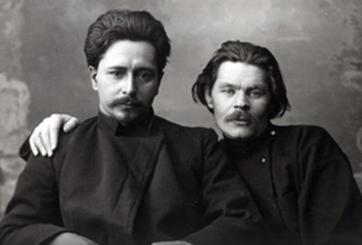 Леонид Андреев и Максим Горький. Чуковский в своих воспоминаниях пишет: "В сентябре 1919 года в одну из комнат "Всемирной литературы" вошел, сутулясь больше обычного, Горький и глухо сказал, что из Финляндии ему сейчас сообщили о смерти Леонида Андреева. И, не справившись со слезами, умолк. Потом пошел к выходу, но повернулся и проговорил с удивлением: Как это ни странно, это был мой единственный друг. Единственный."