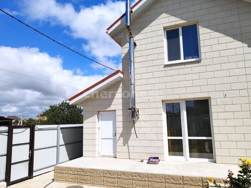 Купить дом в Севастополе.  🏠Продажа двухэтажного дома 100 м.кв. на участке 2,5 сот. Камышовое шоссе. ЭКСКЛЮЗИВ!