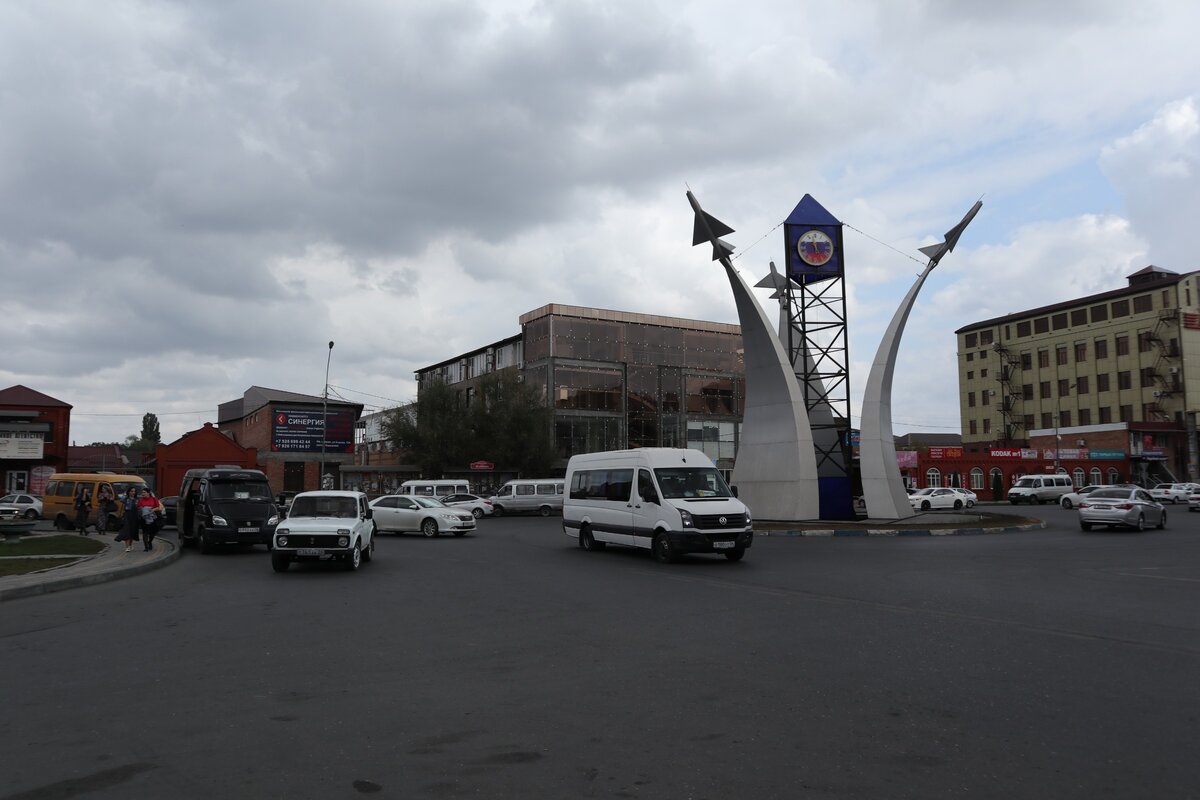 башня мемориал ингушетия. профессии ингушетии. назрань ингушетия достопримечательности. назрань ингушетия время. республика ингушетия магас.