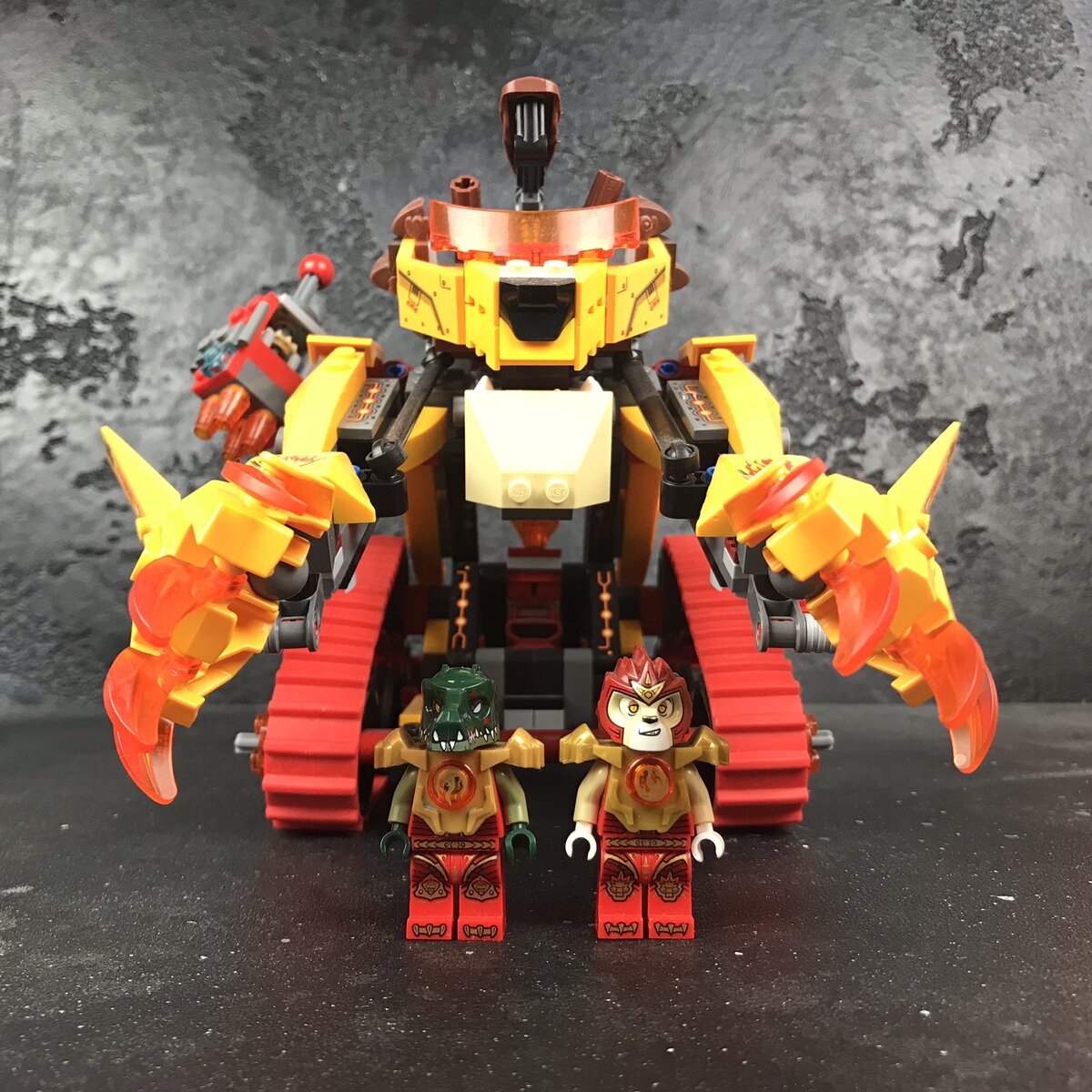 Lego chima best sale laval's fire lion