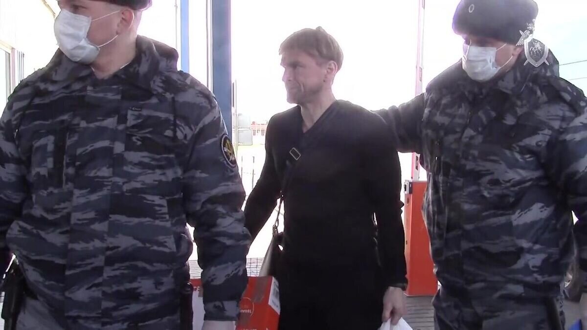    Совладелец сгоревшего торгового центра "Зимняя вишня" Вячеслав Вишневский, экстрадированный из Польши в Россию. Стоп-кадр видео© СК РФ