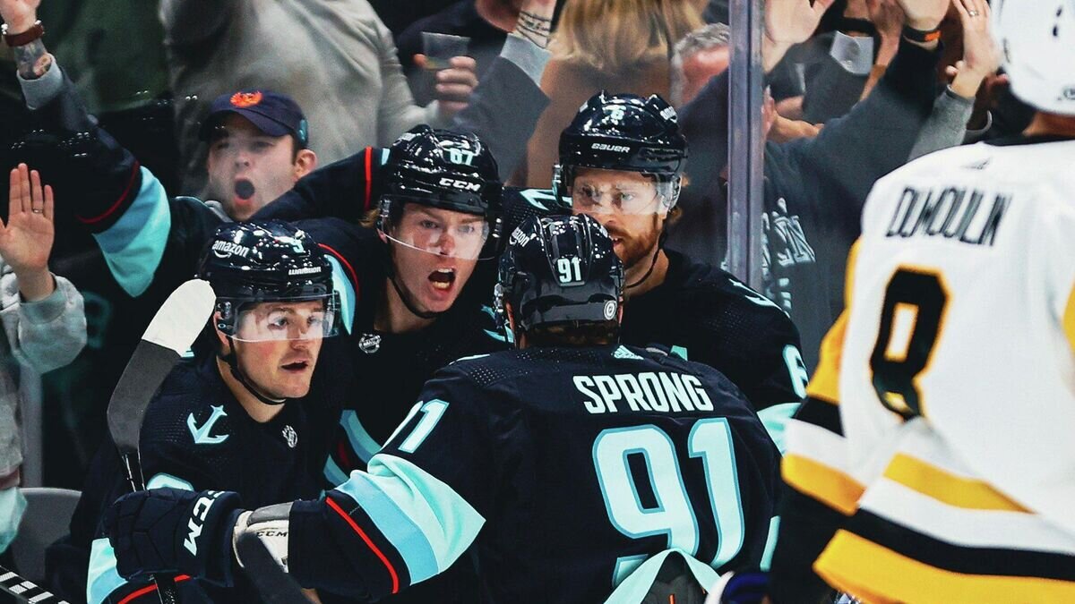    Хоккеисты клуба НХЛ "Сиэтл Кракен" © Фото : twitter