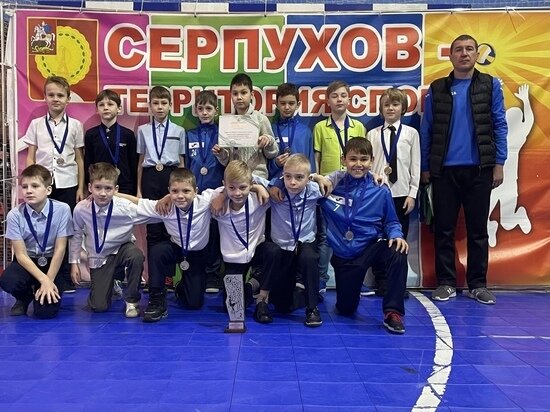     Фото из официального аккаунта СШ «Звезда» в сети «ВКонтакте»