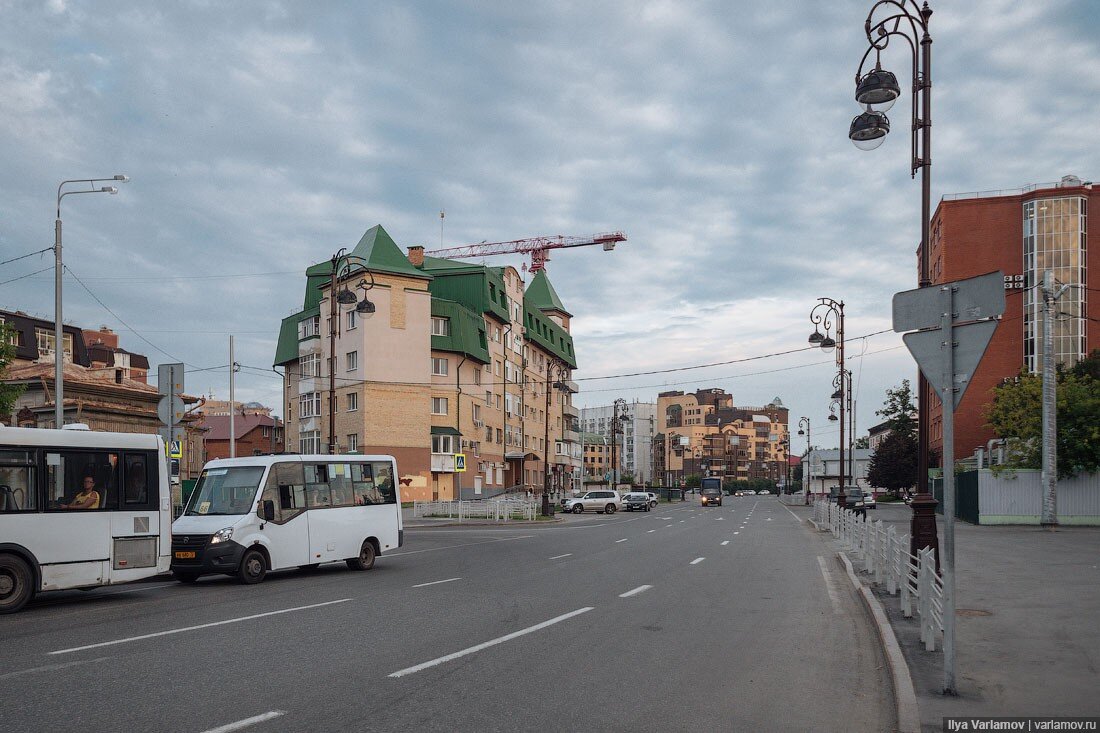 Тюмень: деревянное чудо в городе бетона, машин и заборов | Илья Варламов |  Дзен