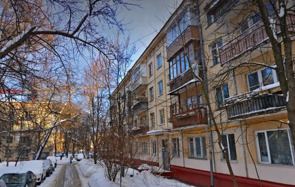 Первая хрущевка на Гримау, 16 (фото: Яндекс панорамы)