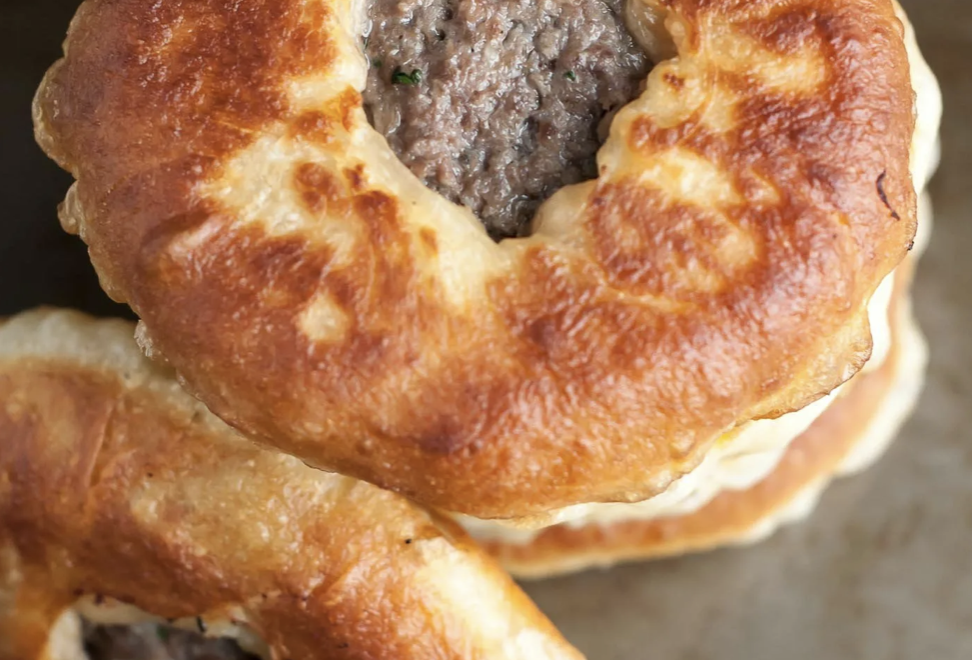 Беляши с мясом на сковороде