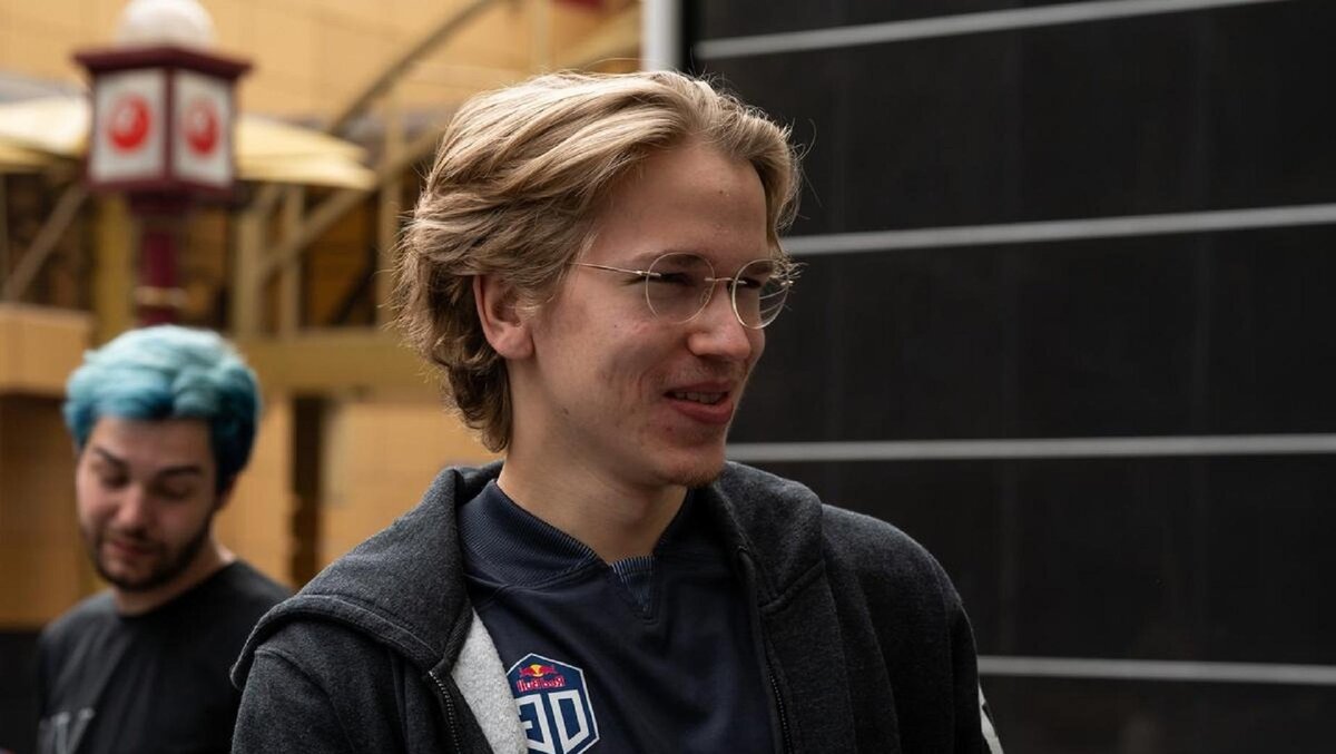     Топиас Topson Таавитсайнен