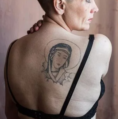 Заключенных с татуировками начали массово штрафовать за пропаганду криминала - Российская газета