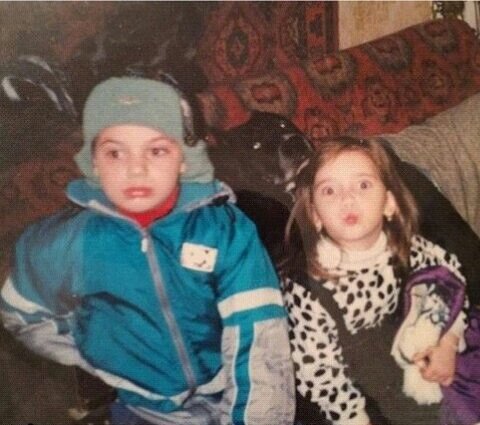                                                          На фото слева Элджей