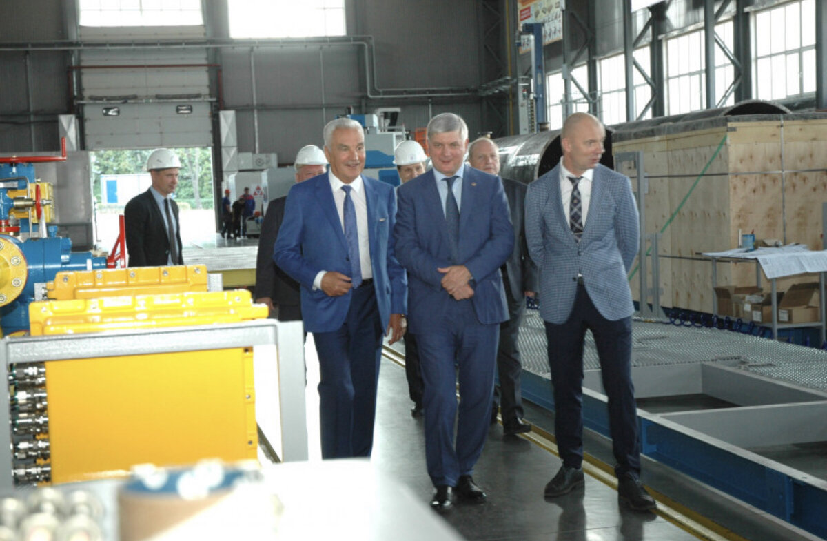 Фпк космос-нефть-газ воронеж. Кнг воронеж. Кнг воронеж. Кнг воронеж. Воронеж космос нефть газ павелко.