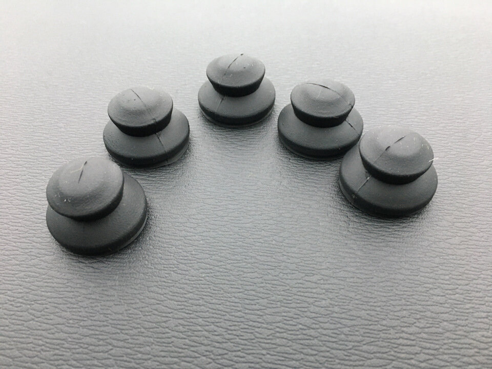 Пыльники концевиков для понятности о чем идет речь.