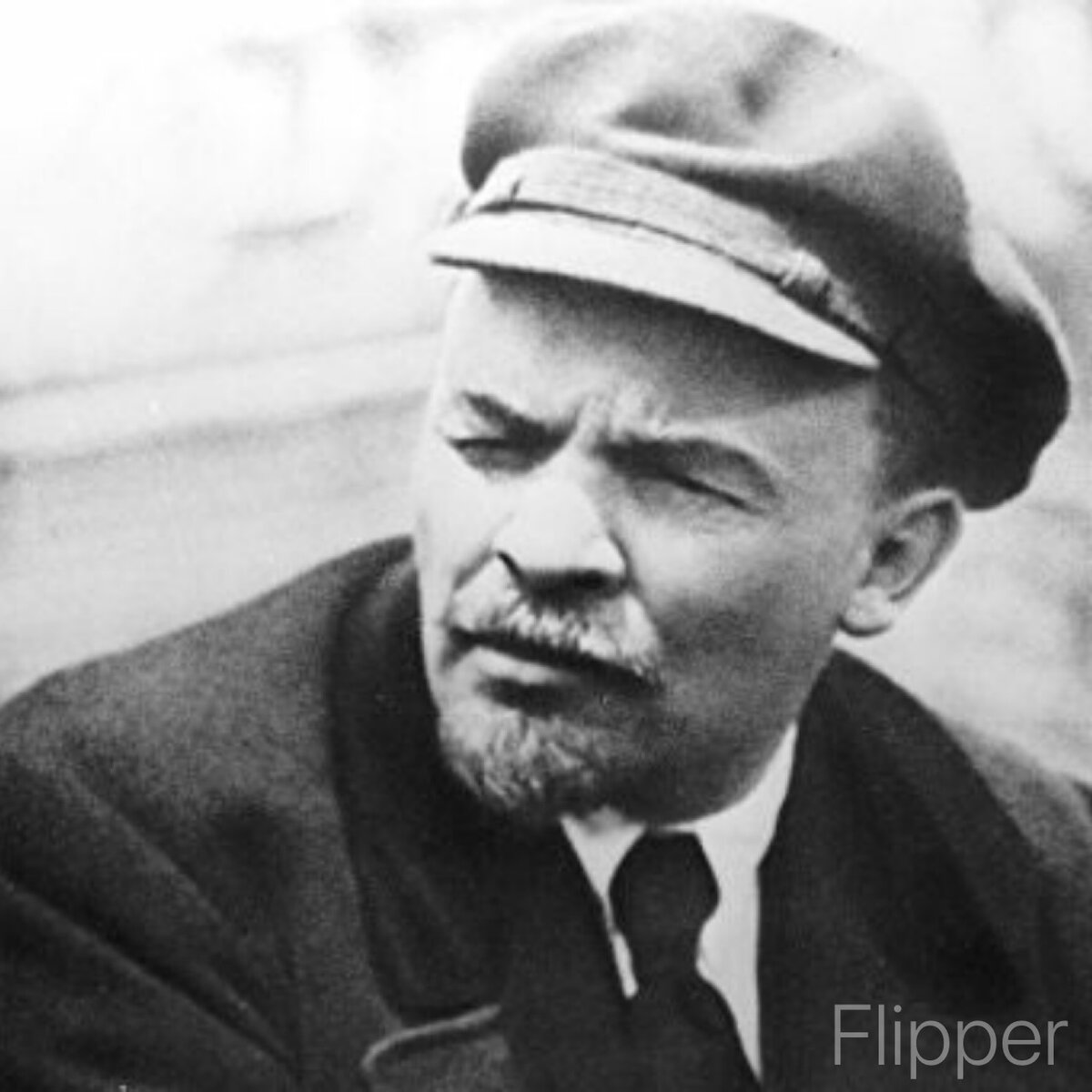 Ленин в кепке картинки